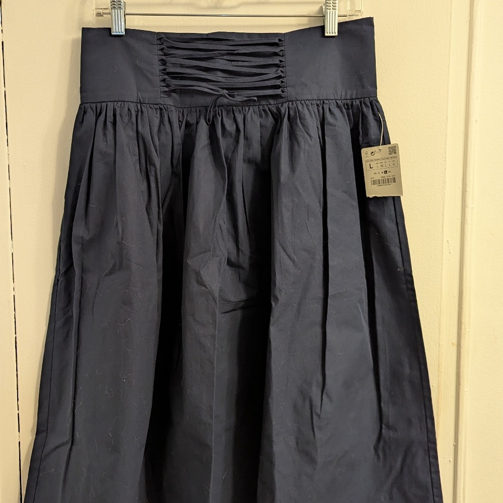 Zara Navy Blue Midi Skirt (NWT)